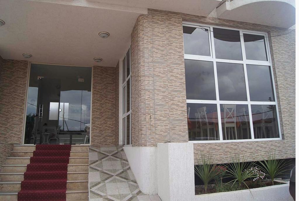 White House Addis Hotel エクステリア 写真