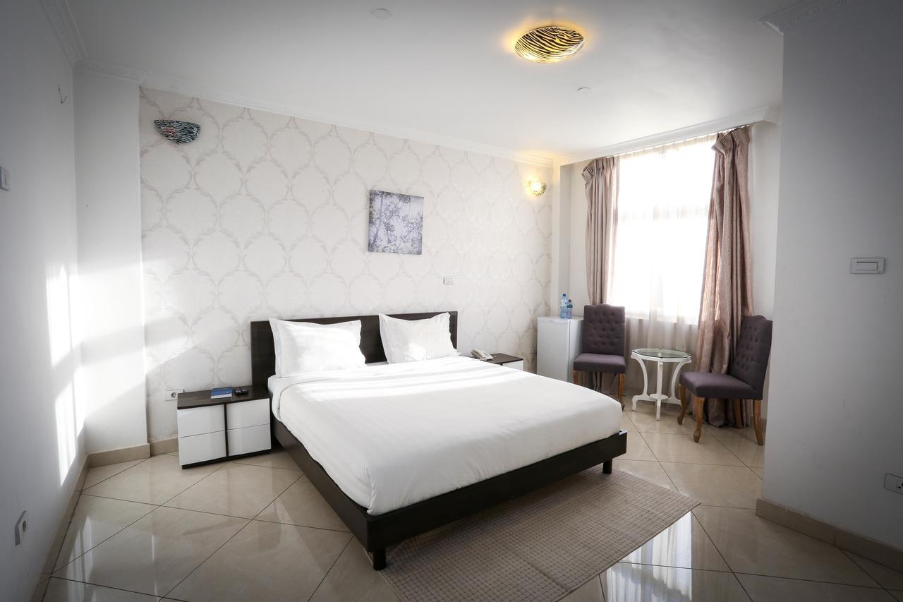 White House Addis Hotel エクステリア 写真