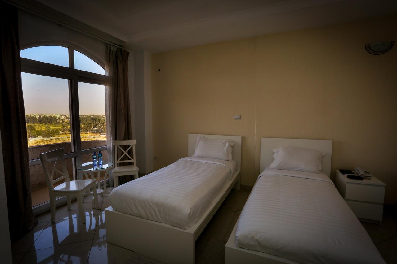 White House Addis Hotel エクステリア 写真